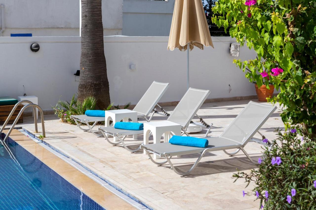 La Brezza Suite & Hotel Акярлар Екстериор снимка