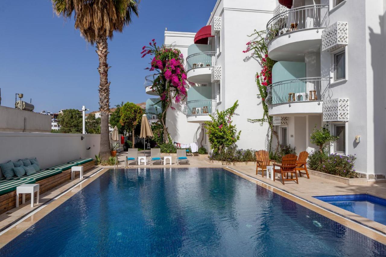 La Brezza Suite & Hotel Акярлар Екстериор снимка