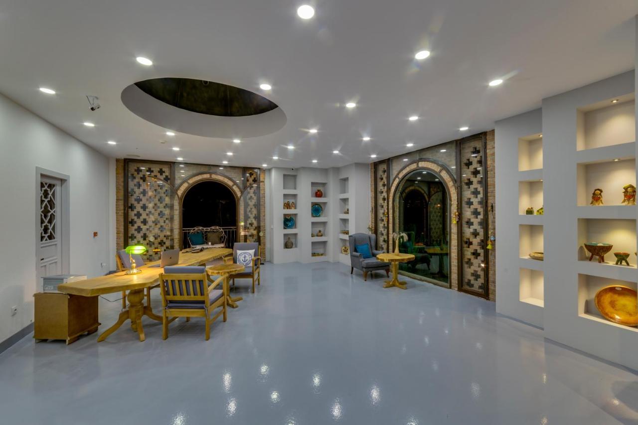 La Brezza Suite & Hotel Акярлар Екстериор снимка